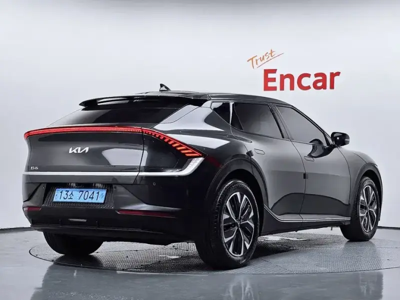 2022 Kia EV6 с пробегом 11 152 км