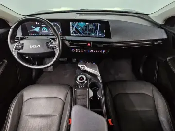 2022 Kia EV6 с пробегом 11 152 км