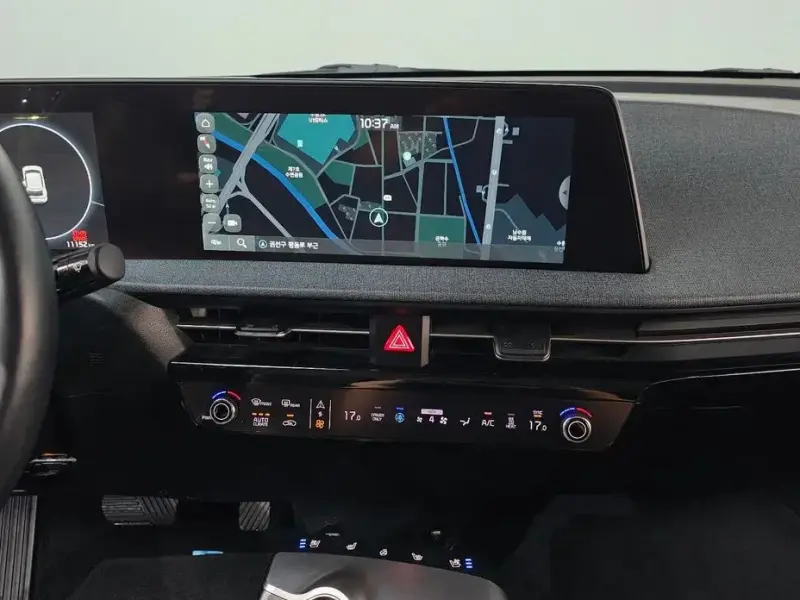 2022 Kia EV6 с пробегом 11 152 км