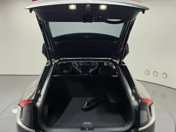 2022 Kia EV6 с пробегом 11 152 км