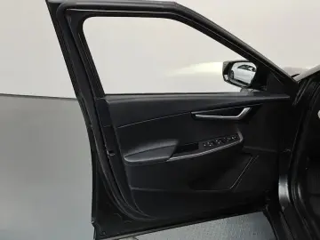2022 Kia EV6 с пробегом 11 152 км