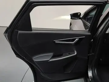 2022 Kia EV6 с пробегом 11 152 км