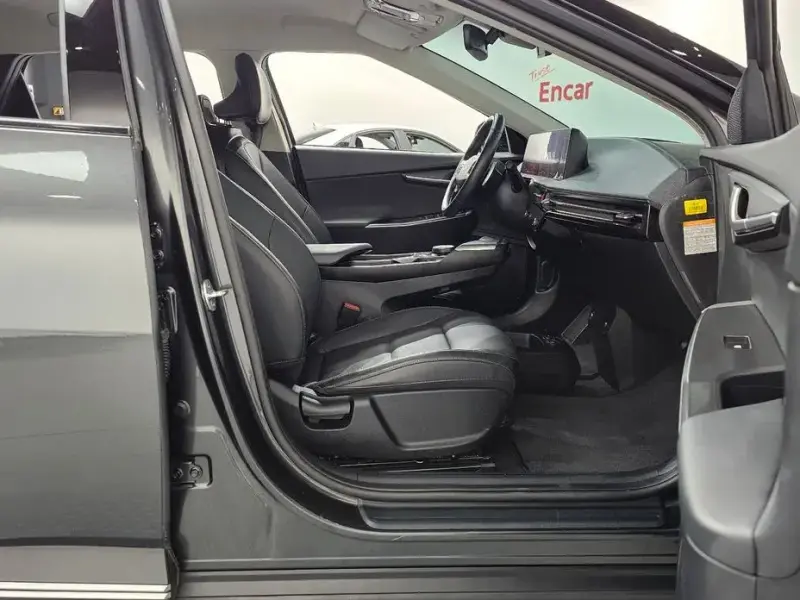 2022 Kia EV6 с пробегом 11 152 км