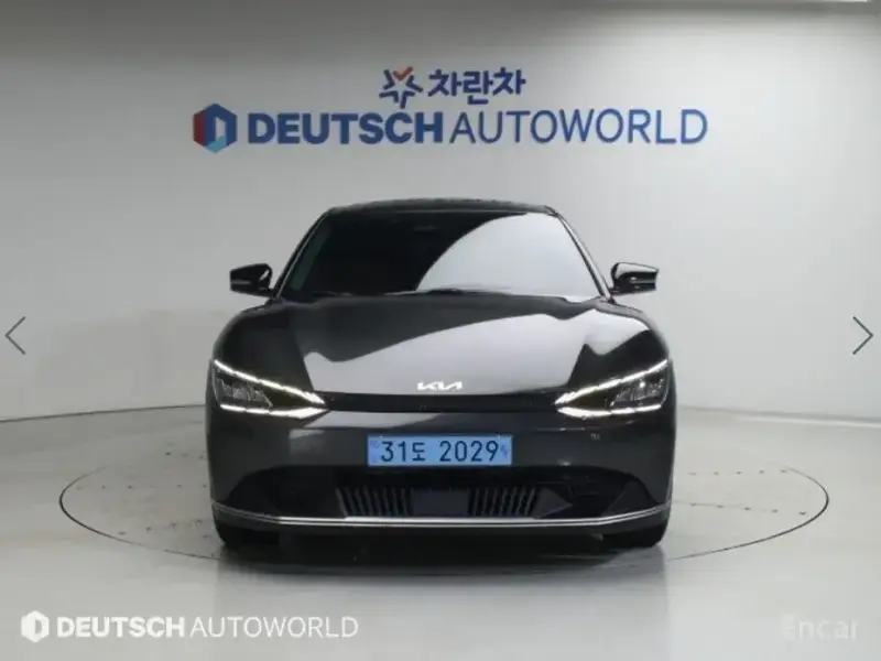 2022 Kia EV6 с пробегом 55 873 км