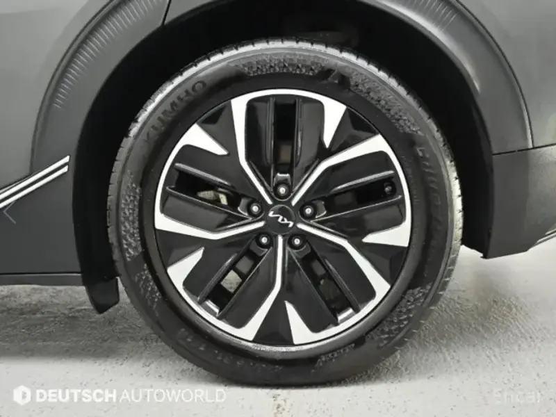 2022 Kia EV6 с пробегом 55 873 км