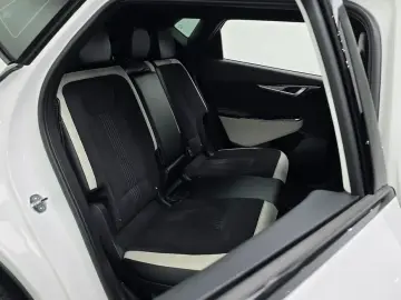 2023 Kia EV6 с пробегом 58 374 км