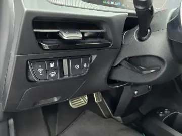 2023 Kia EV6 с пробегом 58 374 км