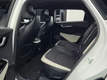 2023 Kia EV6 с пробегом 58 374 км