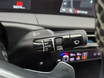 2023 Kia EV6 с пробегом 58 374 км