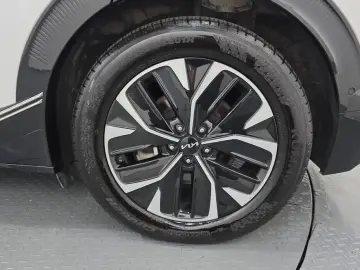 2024 Kia EV6 с пробегом 52 141 км