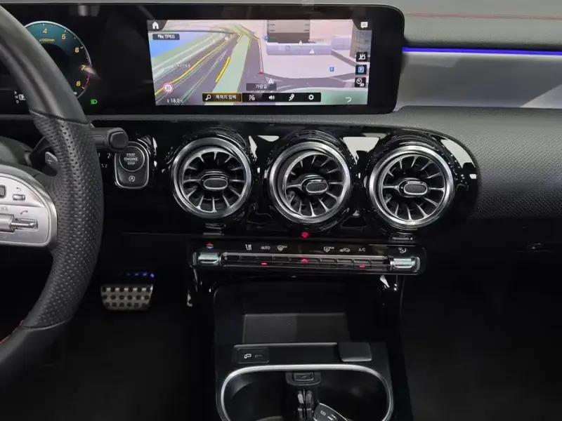 2022 Mercedes-Benz CLA с пробегом 18 062 км