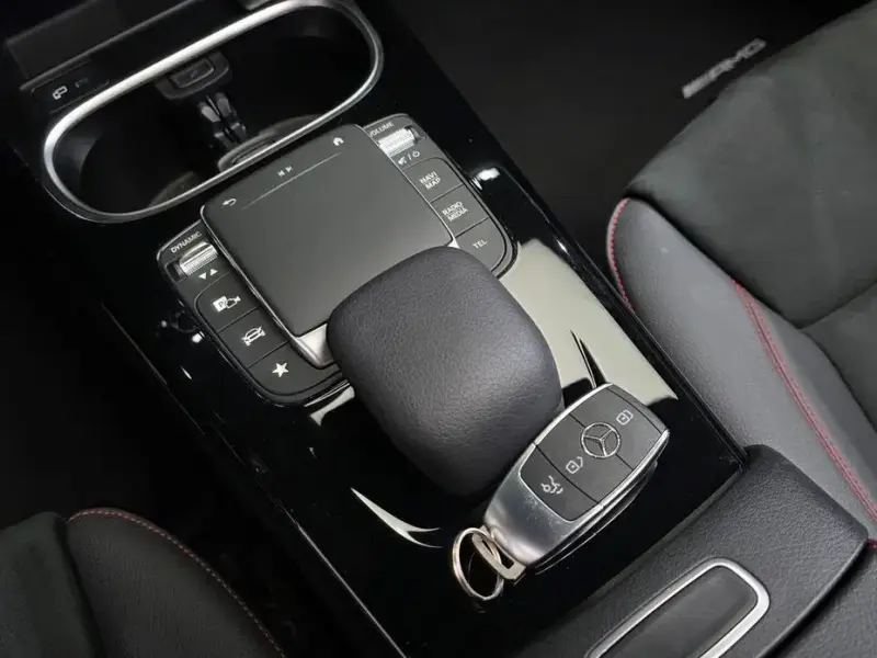 2022 Mercedes-Benz CLA с пробегом 18 062 км