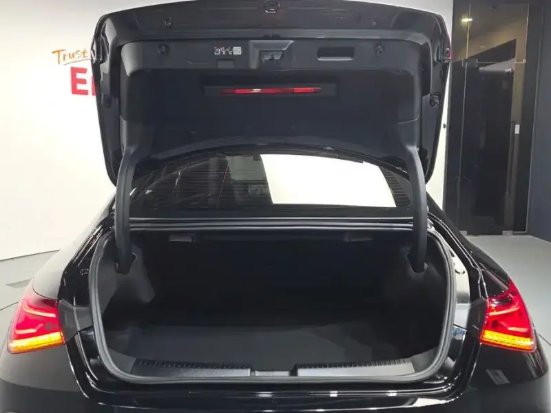 2022 Mercedes-Benz CLA с пробегом 18 062 км