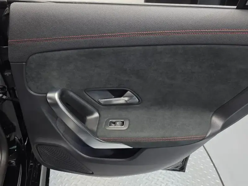 2022 Mercedes-Benz CLA с пробегом 18 062 км