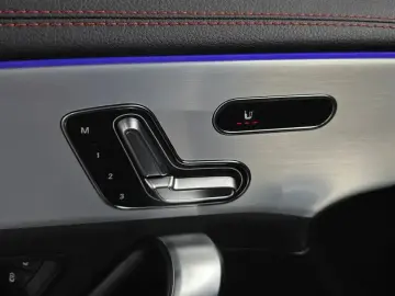 2022 Mercedes-Benz CLA с пробегом 18 062 км
