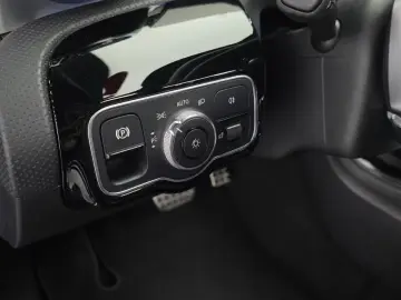 2022 Mercedes-Benz CLA с пробегом 18 062 км