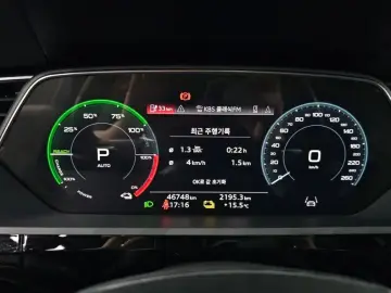 2021 Audi e-tron с пробегом 46 748 км