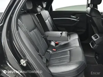 2021 Audi e-tron с пробегом 19 207 км