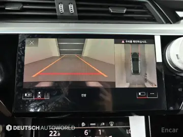 2021 Audi e-tron с пробегом 19 207 км