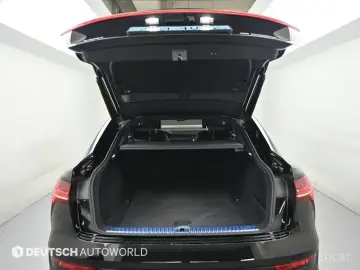 2021 Audi e-tron с пробегом 19 207 км
