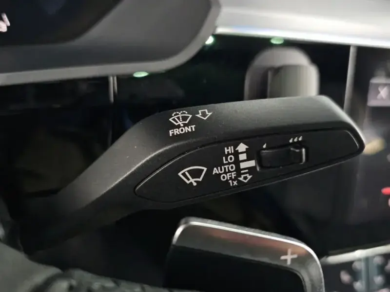 2021 Audi e-tron с пробегом 46 748 км