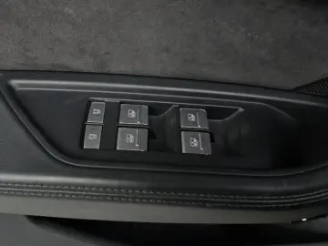 2021 Audi e-tron с пробегом 46 748 км