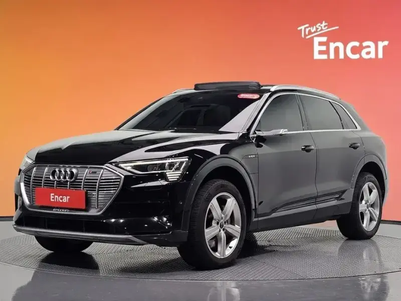 2021 Audi e-tron с пробегом 120 166 км