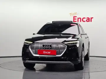 2021 Audi e-tron с пробегом 120 166 км