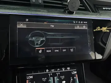 2021 Audi e-tron с пробегом 120 166 км