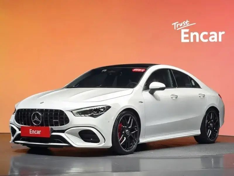 2025 Mercedes-Benz CLA с пробегом 1 944 км