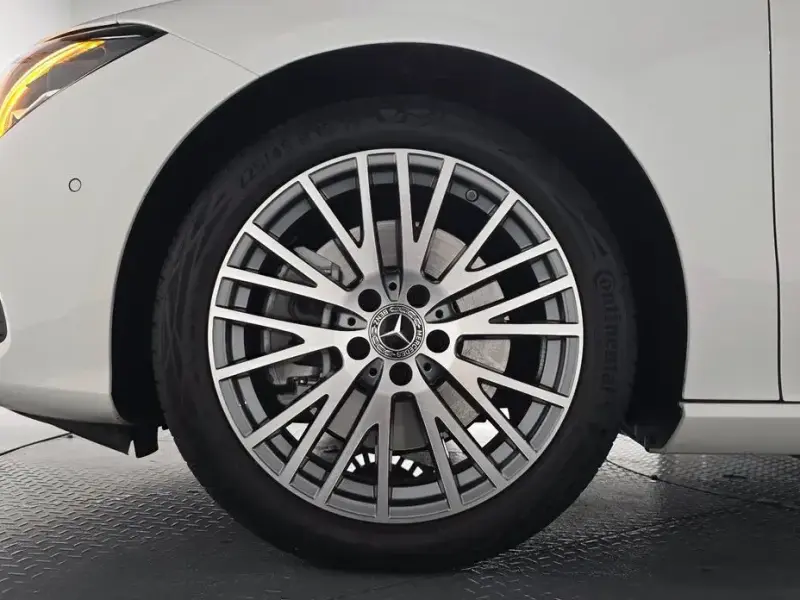 2024 Mercedes-Benz CLA с пробегом 12 122 км