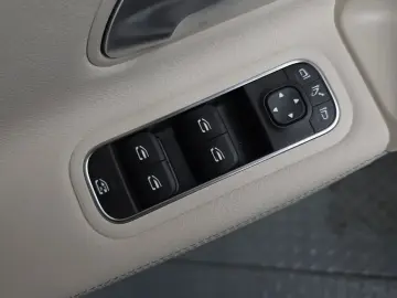 2024 Mercedes-Benz CLA с пробегом 12 122 км