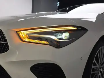 2024 Mercedes-Benz CLA с пробегом 12 122 км