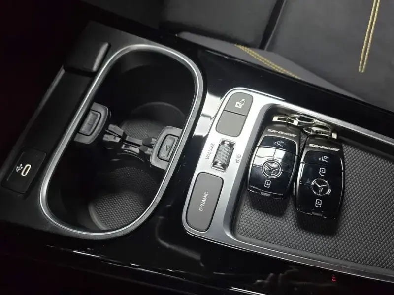 2025 Mercedes-Benz CLA с пробегом 1 944 км