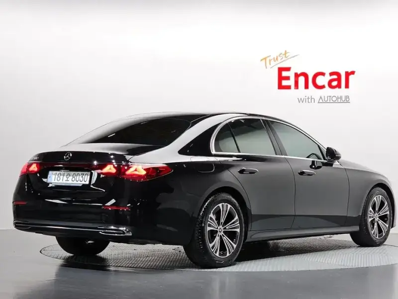 2024 Mercedes-Benz E-Класс с пробегом 15 544 км