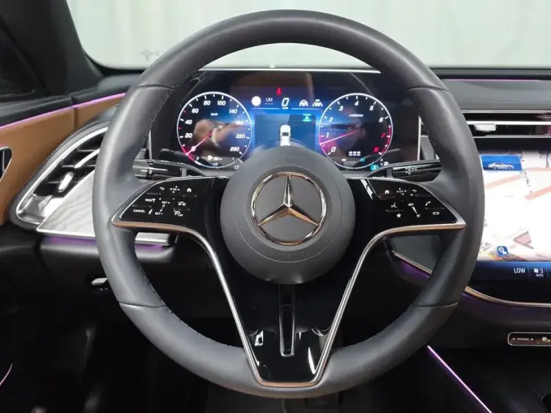 2024 Mercedes-Benz E-Класс с пробегом 15 544 км