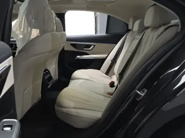 2026 Mercedes-Benz E-Класс с пробегом 3 023 км
