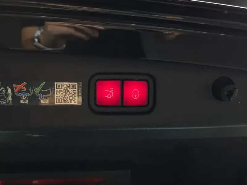 2024 Mercedes-Benz E-Класс с пробегом 15 544 км