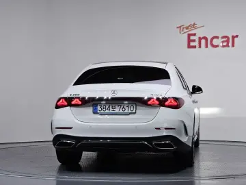 2024 Mercedes-Benz E-Класс с пробегом 33 813 км