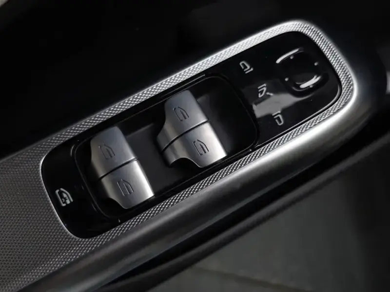 2026 Mercedes-Benz E-Класс с пробегом 3 023 км