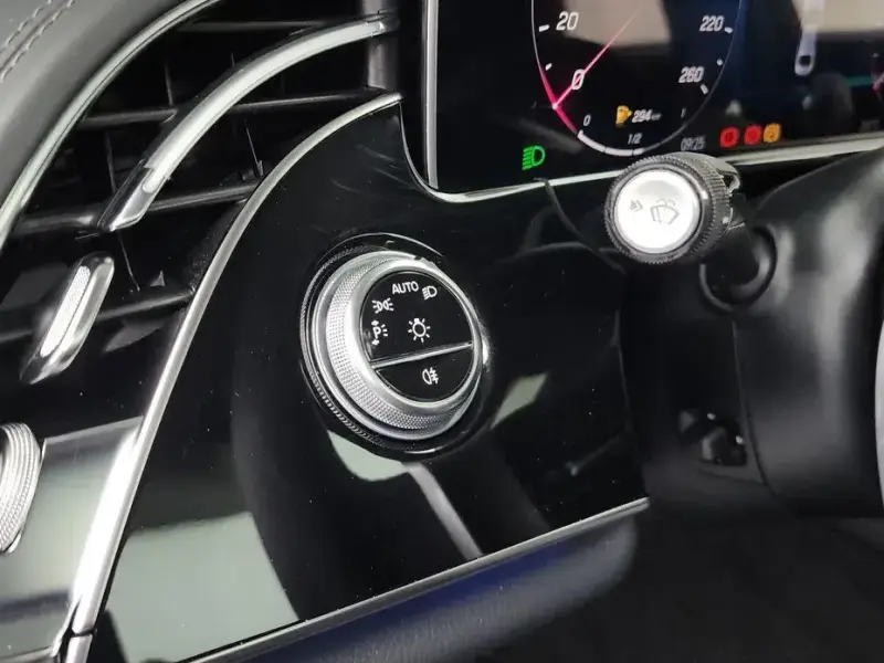 2024 Mercedes-Benz E-Класс с пробегом 33 813 км