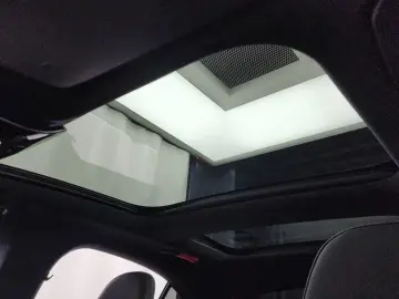 2024 Mercedes-Benz E-Класс с пробегом 33 813 км