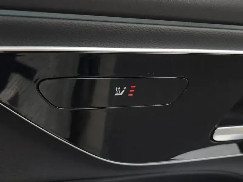 2024 Mercedes-Benz E-Класс с пробегом 33 813 км