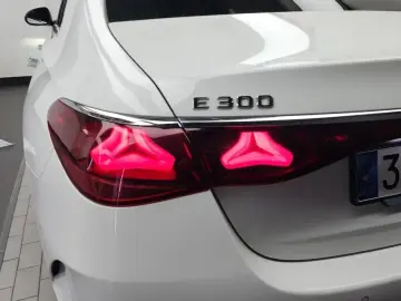 2024 Mercedes-Benz E-Класс с пробегом 33 813 км