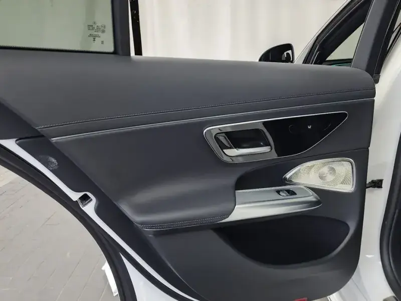 2024 Mercedes-Benz E-Класс с пробегом 33 813 км
