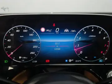 2025 Mercedes-Benz E-Класс с пробегом 10 366 км