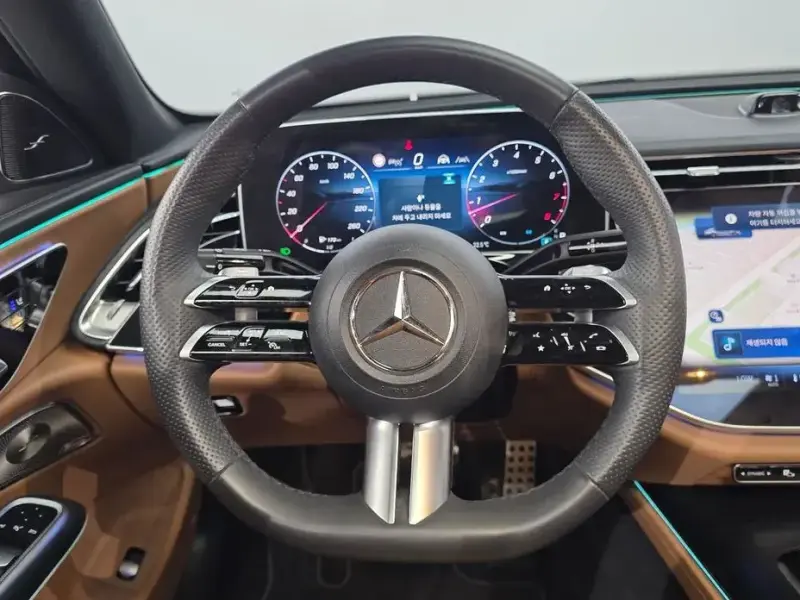 2025 Mercedes-Benz E-Класс с пробегом 10 366 км