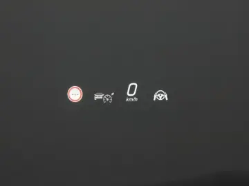2025 Mercedes-Benz E-Класс с пробегом 10 366 км