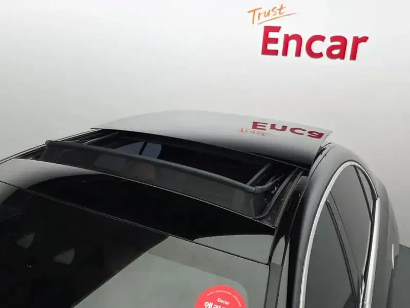 2025 Mercedes-Benz E-Класс с пробегом 10 366 км