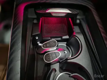 2024 Mercedes-Benz E-Класс с пробегом 10 060 км